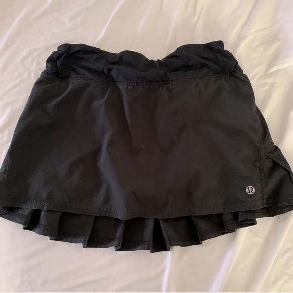 lululemon athletica Dresses & Skirts - Lululemon Black skort